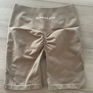 Alphalete Amplify biker shorts